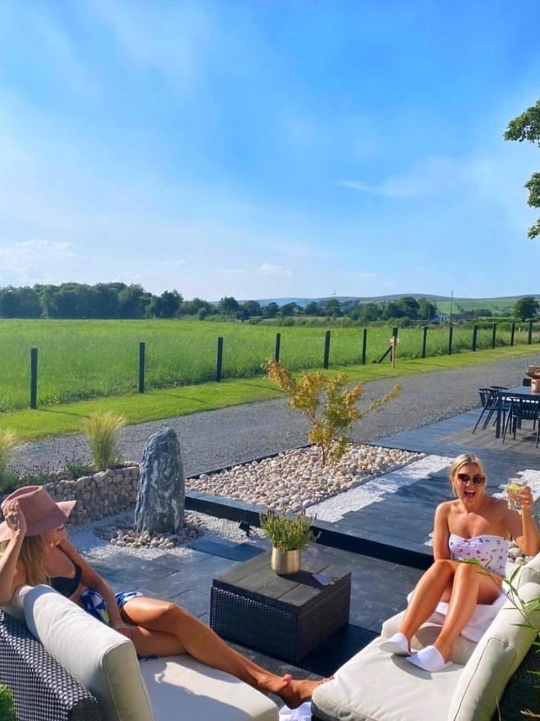 The Hideaway Retreat Villa Omagh Exterior photo